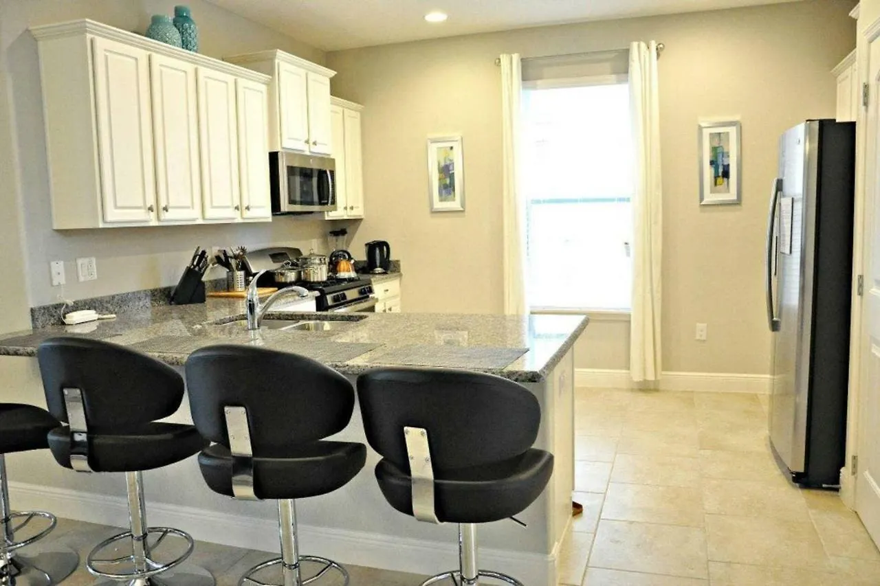 5356 Water Park Solterra Resort 5Bed House - 10 Minutes From Disney Davenport Holiday home