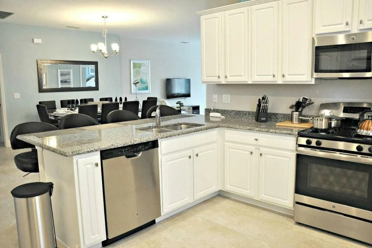 Holiday home 5356 Water Park Solterra Resort 5Bed House - 10 Minutes From Disney Davenport United States