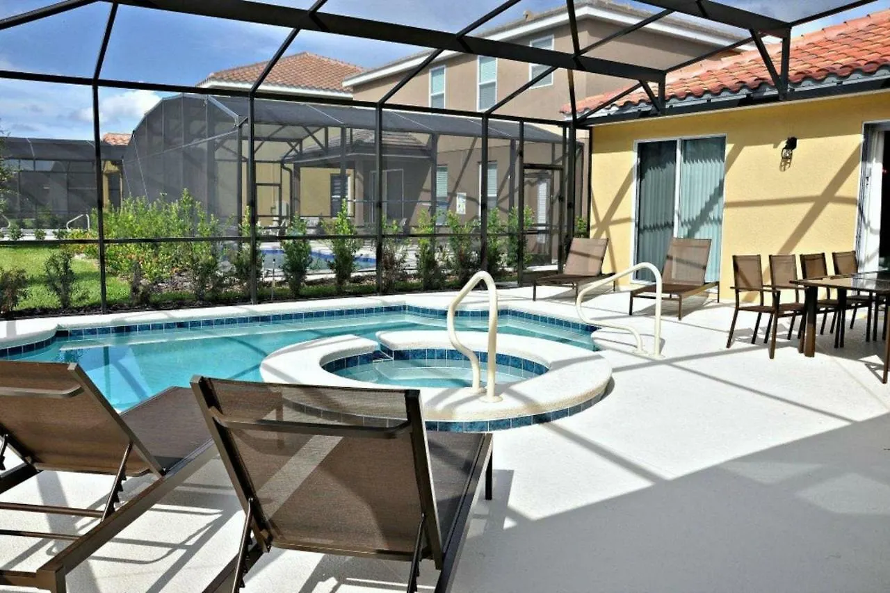 5356 Water Park Solterra Resort 5Bed House - 10 Minutes From Disney Davenport